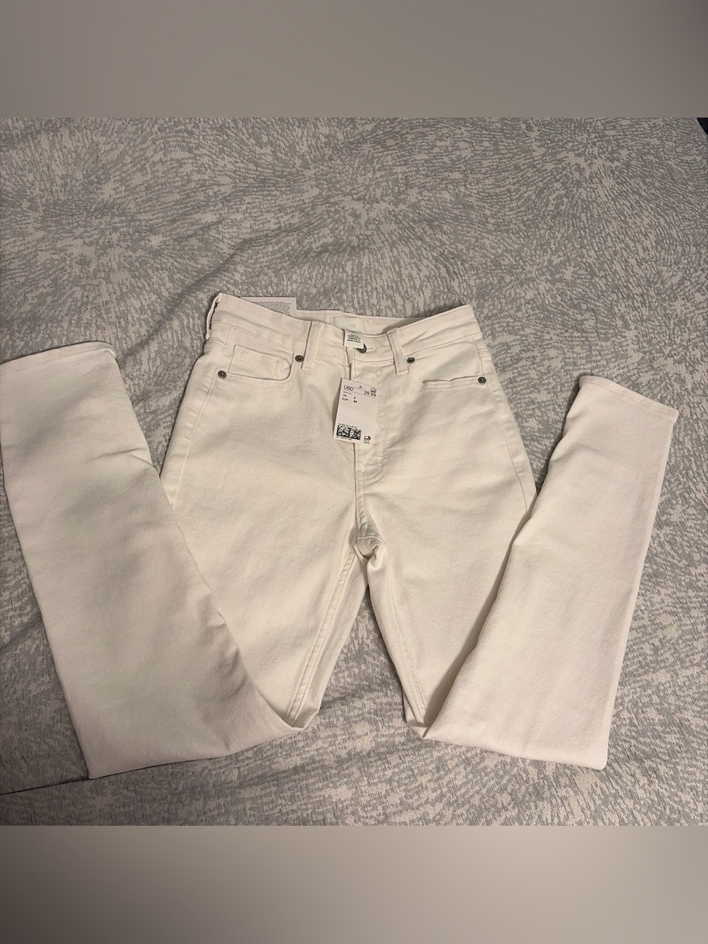 H&M Women's Skinny Jeans in White NWT